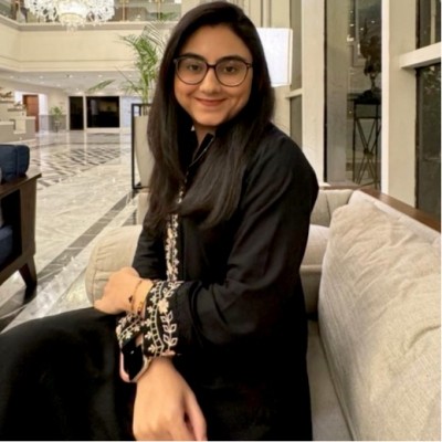 Home 21 Hair_Xpert_clinic_Patients_Revies_1