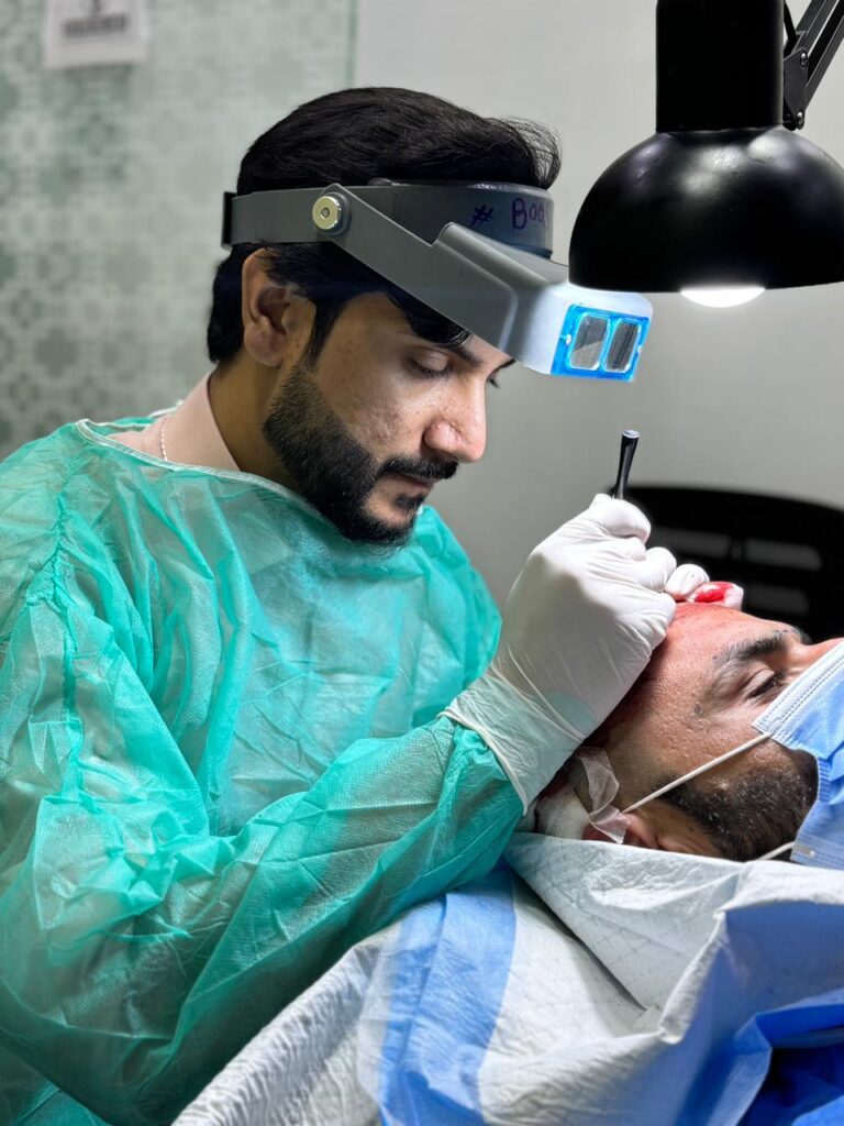 HairXpert_clinic_facilities_and_technology_Image03